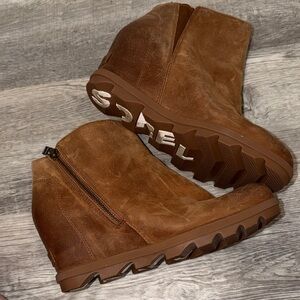 Ladies Brown Wedge Boots